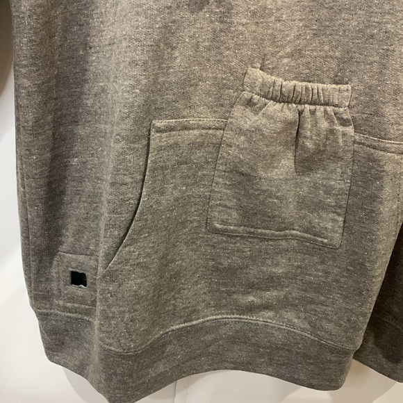 Brew City Milwaukee Wisconsin Hoodie size Medium - Picture 2 of 4